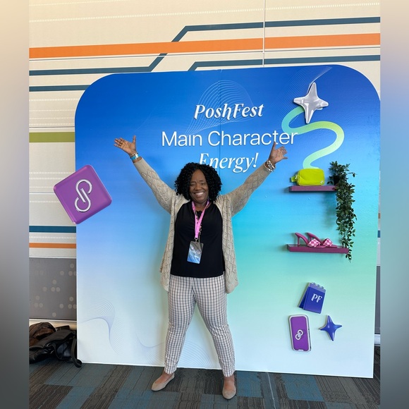 BEVMUR1985 LIVE SHOW at 5:08PM EST  on SATURDAYS “SATURDAY’S SATCHELS” - Picture 2 of 15